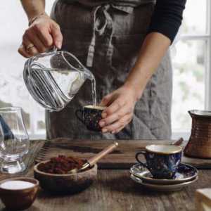 Cum sa preparati cafea cu sare? Cele mai bune retete pentru prepararea de cafea in curcan