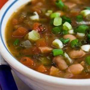 Cum să gătești supa de fasole cu pui și legume