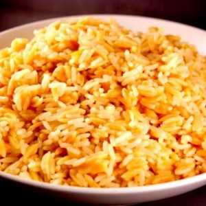 Cum să gătești orezul într-un multivariat pentru al face delicios?