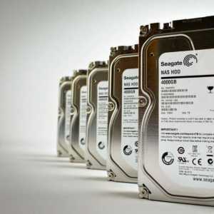 Care sunt conectorii hard disk-urilor?