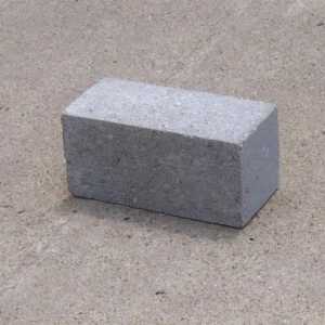 Care ar trebui să fie greutatea betonului în 1 m3