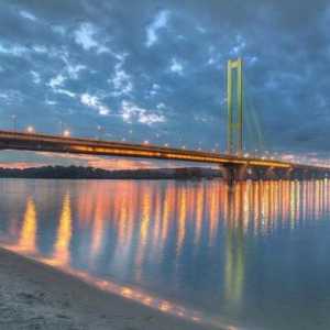 Kiev. South Bridge: descriere și fotografie