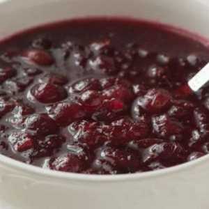 Cranberry pe coniac este una dintre cele mai populare lichioruri