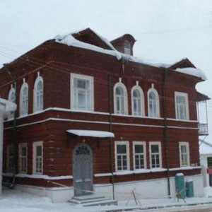 Kostroma: Muzeul naturii, Muzeul Romanov și Muzeul de arhitectură antică