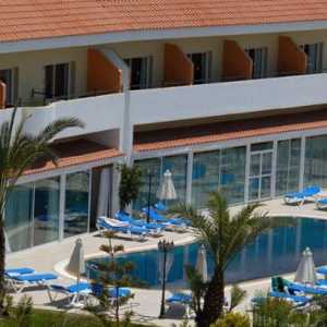 M. Moniatis Hotel 3 (Limassol) - fotografii, prețuri și recenziile hotelului