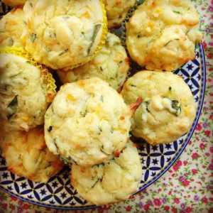 Muffins dintr-un măduvă vegetală: o rețetă pentru gătit, opțiuni pentru umplere