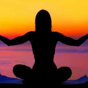 Meditația pentru relaxarea psihicului este cea mai bună modalitate de a ușura tensiunea