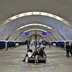 Metro `Udelnaya` - cel mai important centru de transport al orașului