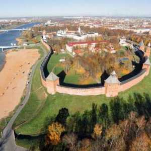 Muzee (Veliky Novgorod): arhitectura din lemn, Kremlin și multe altele