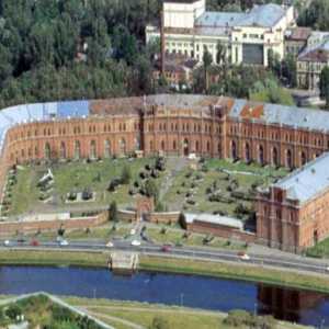 Muzeul de Artilerie din Sankt-Petersburg - aceeași vârstă ca și orașul de pe Neva