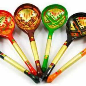 Artă populară: instrument muzical de lingură