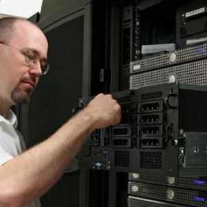 Configurarea și menținerea serverului