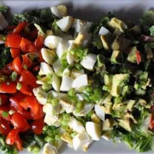 Aflați cum să pregătiți o salată delicioasă `Favorite` (o rețetă în trei variante)