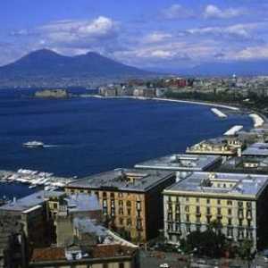 Napoli: plajele din afara orașului
