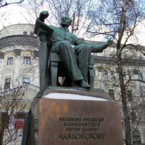 Un monument neobișnuit pentru Ceaikovski de la Moscova și toate legendele legate de el