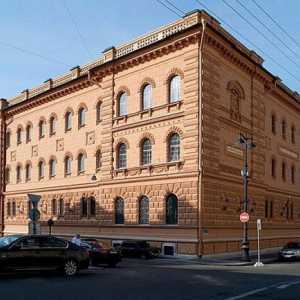 Centrul oficial de viză al Italiei din Sankt Petersburg: cerințe privind documentele și referințele…