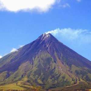 Ojos del Salado - cel mai înalt vulcan din lume