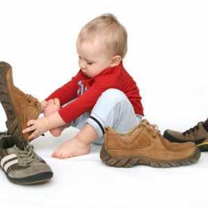 Determinați dimensiunea încălțămintei pentru copii. Pantofi de masă pentru copii