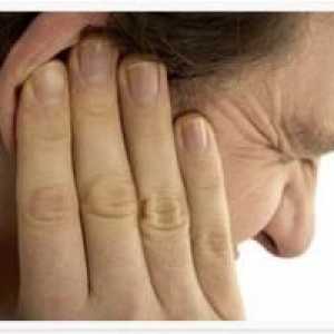 Otita urechii: tratament la domiciliu. Utilizarea de medicamente și remedii folclorice