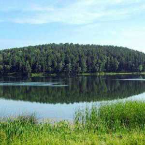 Lacul Peschanoe (Teritoriul Altai): descrierea rezervorului, recreere, pescuit