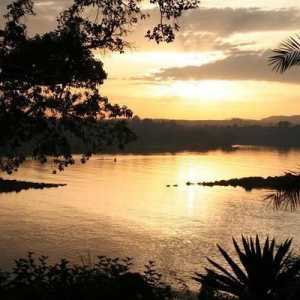 Lacul Tana: poziția geografică, originea bazinului, monumentele istorice și naturale