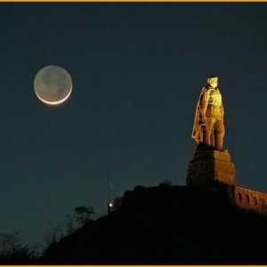 Monumentul lui Alyosha este un simbol al eroismului și curajului soldaților sovietici, precum și…