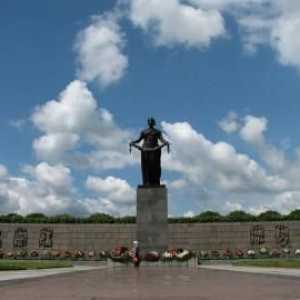 Memorialul Piskarevsky din Sankt Petersburg: o amintire care este întotdeauna cu noi