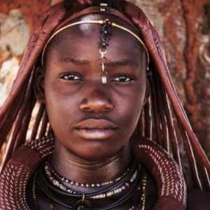 Tribul Himba - departe de civilizație