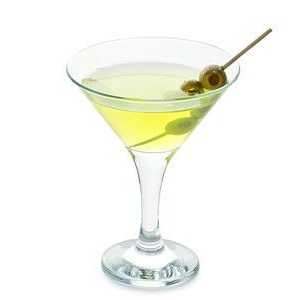 Să vorbim despre combinații sau Ce să bem cu `Martini`