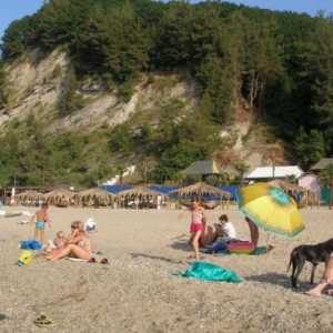 Satul Rybzavod, Abhazia: odihnă la mare în sectorul privat