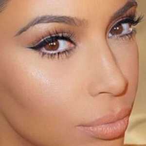 Imaginea obișnuită în stilul lui Kim Kardashian: make-up