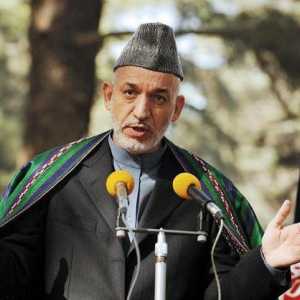 Președintele afgan Karzai Hamid: Biografie