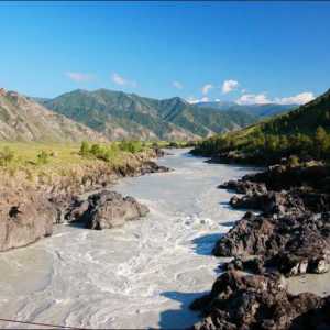 Natura teritoriului Altai - o sută de oportunități de recreere