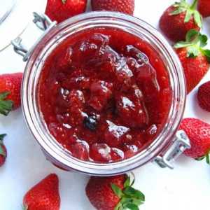 Reteta pentru gem de căpșuni: un simplu clasic