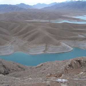 Râul Amu Darya este o arteră de apă a cinci state