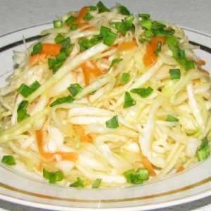 Salata din varză: calorii și proprietăți utile