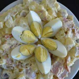 Salată: șuncă, brânză, castraveți. Opțiuni de gătit, rețete