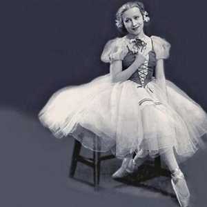 Cea mai faimoasă balerină sovietică. Cine este ea?