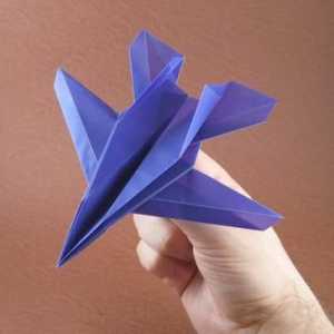Hârtie avion: schema origami