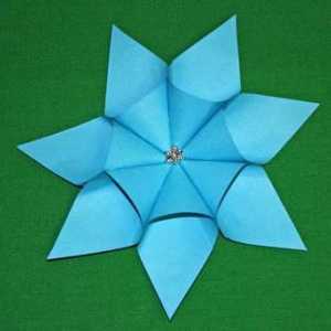 Șapte stele cu hârtie: circuit tridimensional
