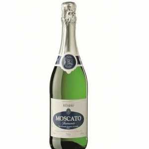 Șampanie "Moscato" (Moscato): descrierea gusturilor, recenzii