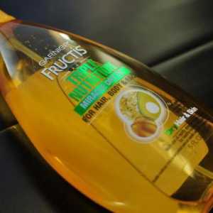 Șampon, zer, mască, balsam `Garnier Fructis SOS Restaurare`: comentarii.…