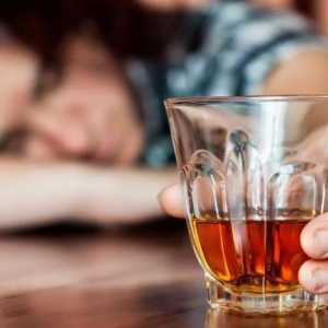 Simptome de intoxicație cu alcool și tratament la domiciliu