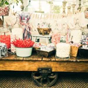 Masă dulce pentru nuntă: ce să prezinte și cum să aranjați