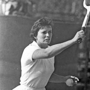 Jucător de tenis sovietic Dmitrieva Anna Vladimirovna: biografie