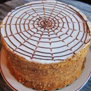 Cake `Esterhazy`: reteta pentru un desert delicios