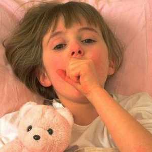 Copilul are o febră de 38 și tusea este uscată: cauze și tratament