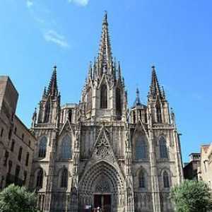 În ce oraș este catedrala? Este remarcabil?