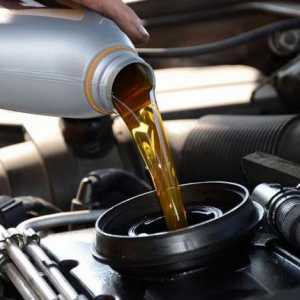 Viscozitatea uleiurilor de motor: desemnarea, decodificarea