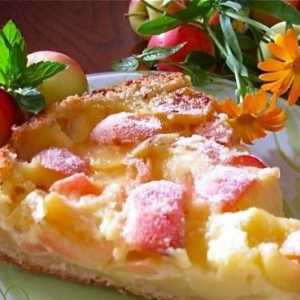 Delicios placinta de mere `Tsvetaevsky`: reteta de pregătire
